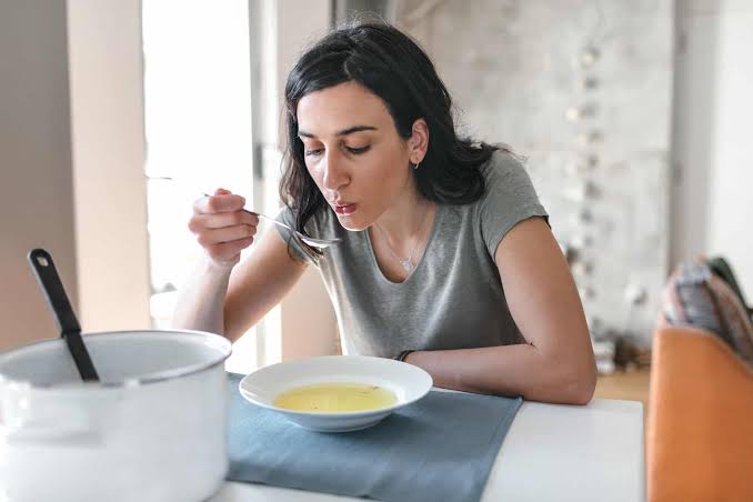 Proteinová dieta: Jak funguje a co jíst při hubnutí