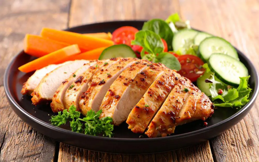 Protein na hubnutí: jak pomáhá a který si vybrat?